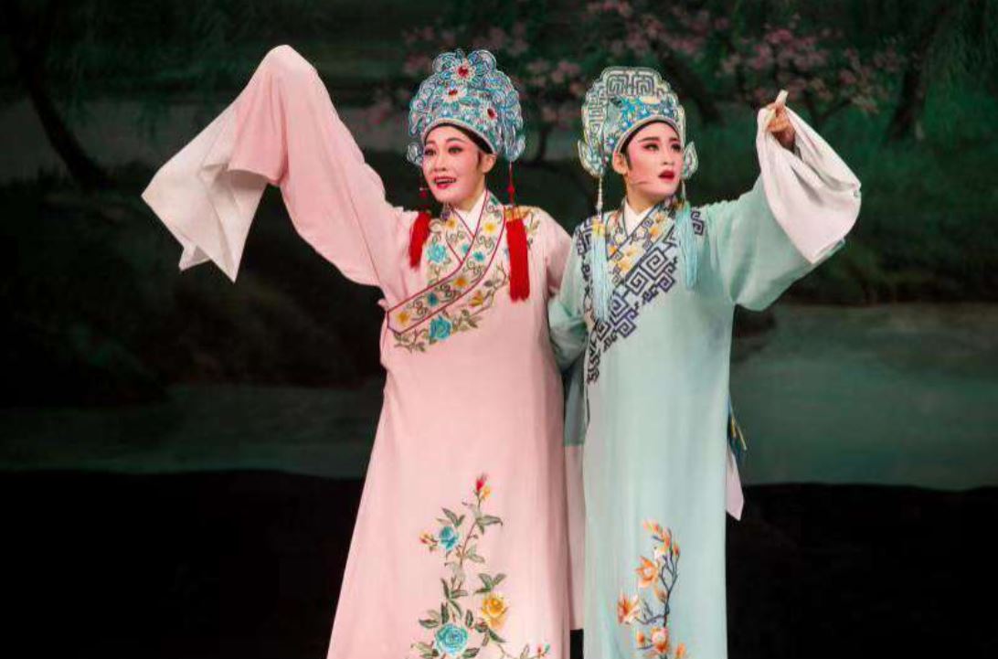 千古爱情之殇:醉听小提琴协奏曲《梁祝》有感