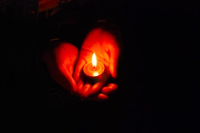 史上最绝的一首骂诗，乍一看句句都是写景，其实句句都是讽刺