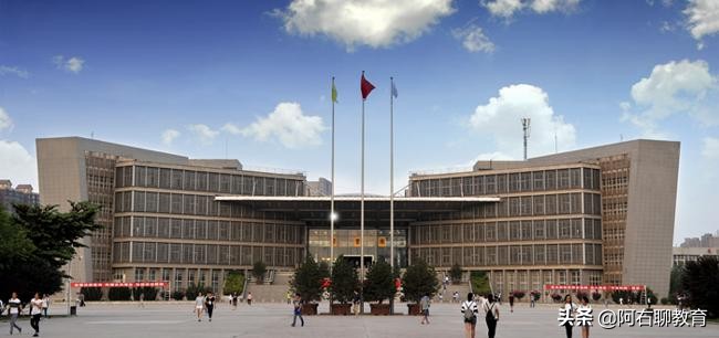 西北上升最快的4所“双非”高校，强势学科比肩211大学！