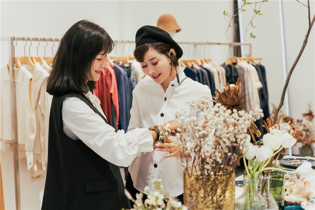 服装经营｜如何提升连带率，让顾客买的更多？