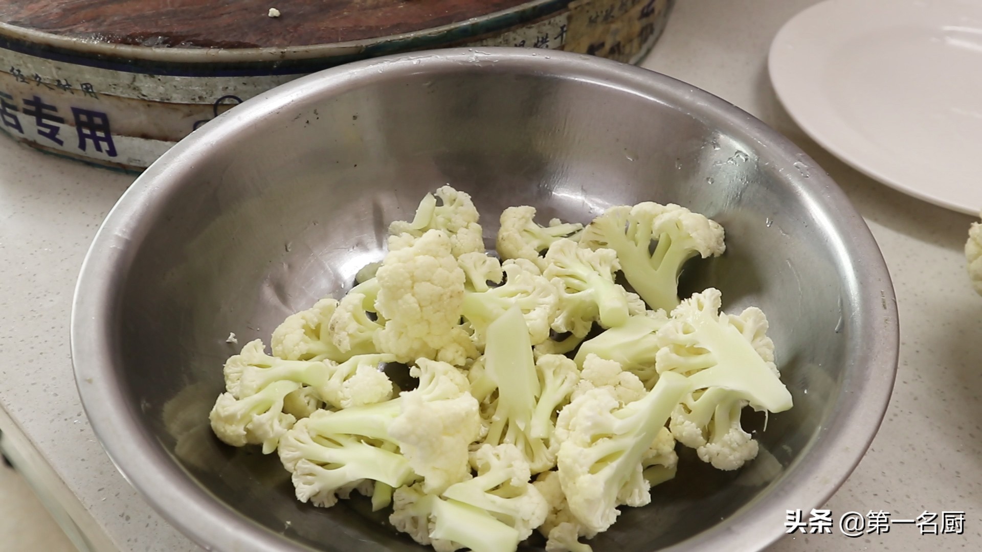 菜花怎样做最好吃家常做法 普通菜花最佳搭配做和做法步骤 万网时代