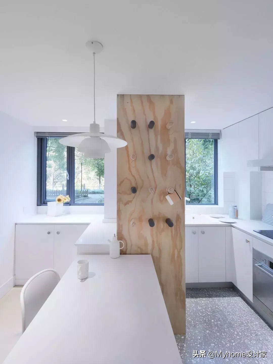 这才是北欧风！102㎡简约公寓，爆改两居室，还有大阳台