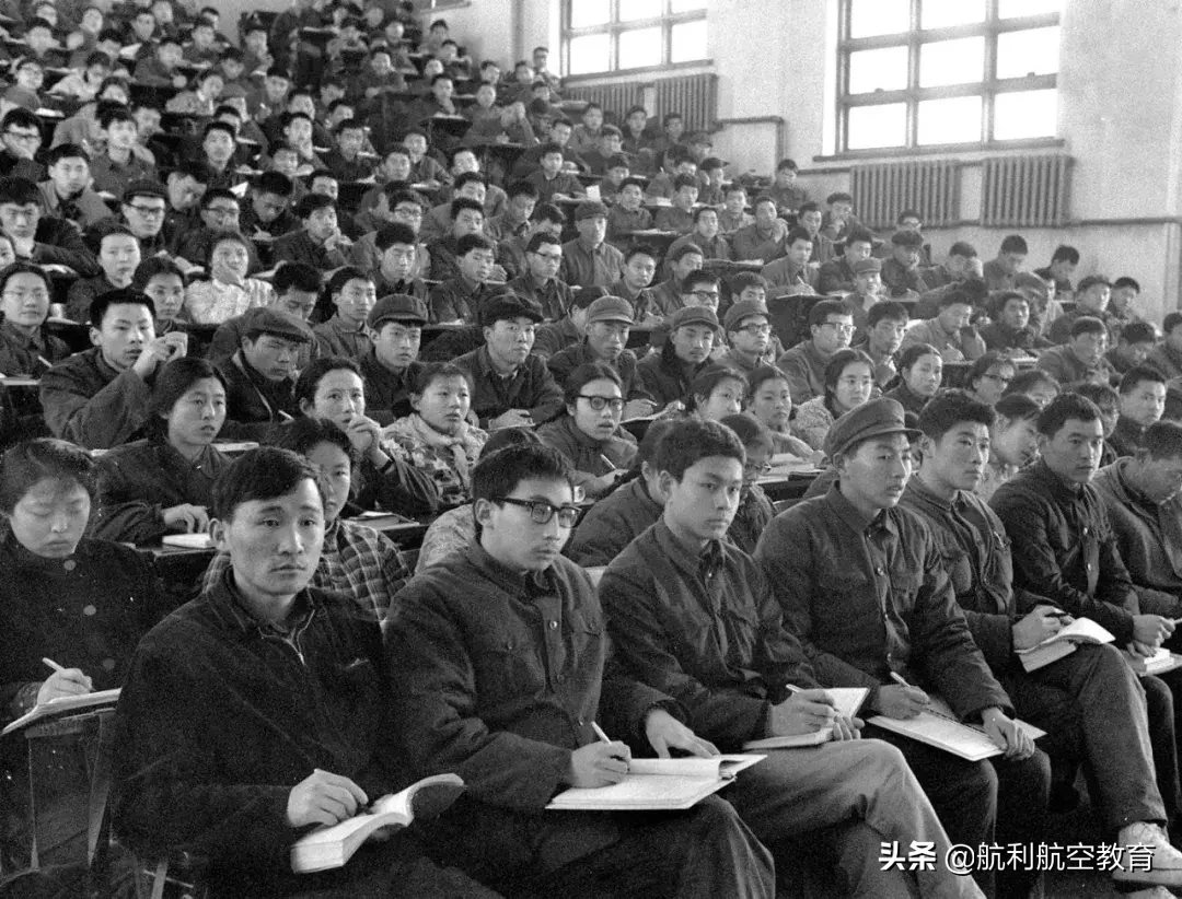 45张照片，几代人的高考记忆