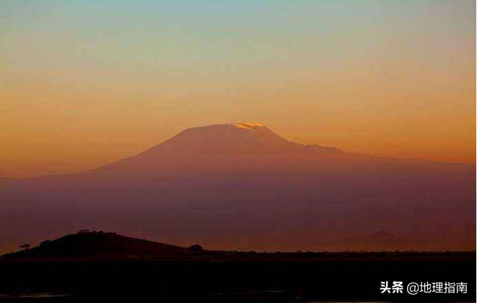 乞力马扎罗山属于哪个国家（全球最美的地方乞力马扎罗山）