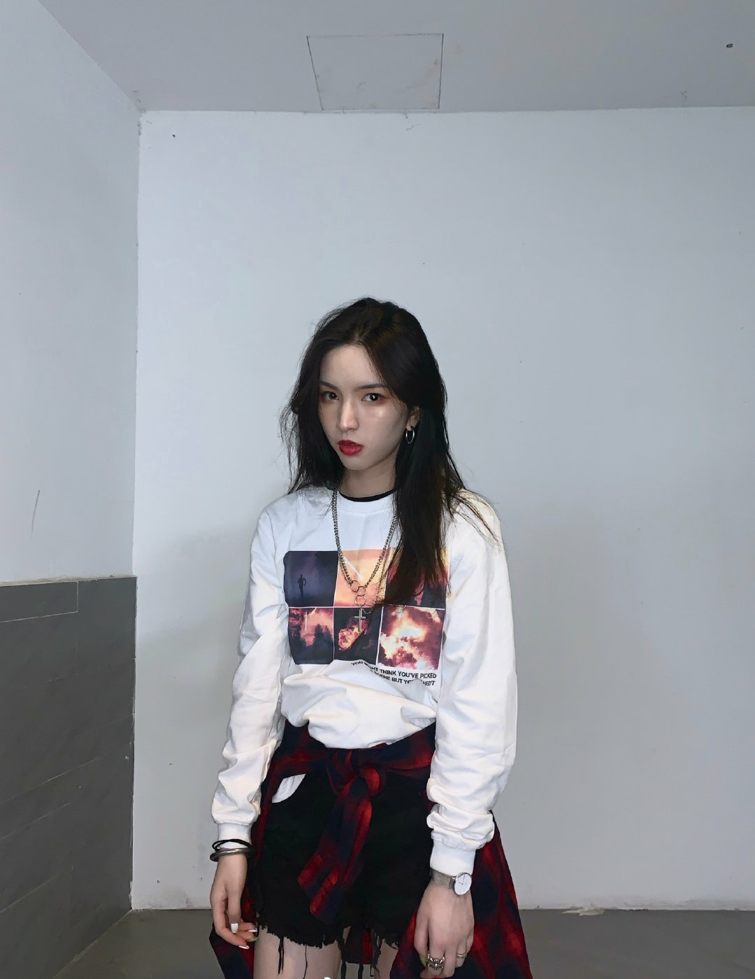 时尚博主囍妹儿，分享大学生时尚穿搭，四种风格简约时尚，超美