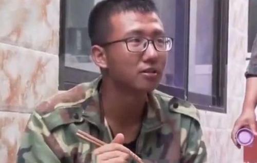 “就这垃圾题目，还想阻止我打工”，那位寒门子弟的现状如何了？