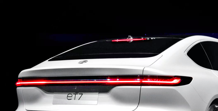 灵魂拷问蔚来ET7：“猛料”放太多，落地能几何？丨壹观察