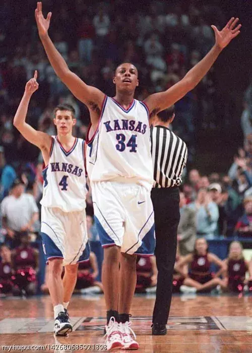 ZT:NCAA篮球名校巡礼(4)教父堪萨斯