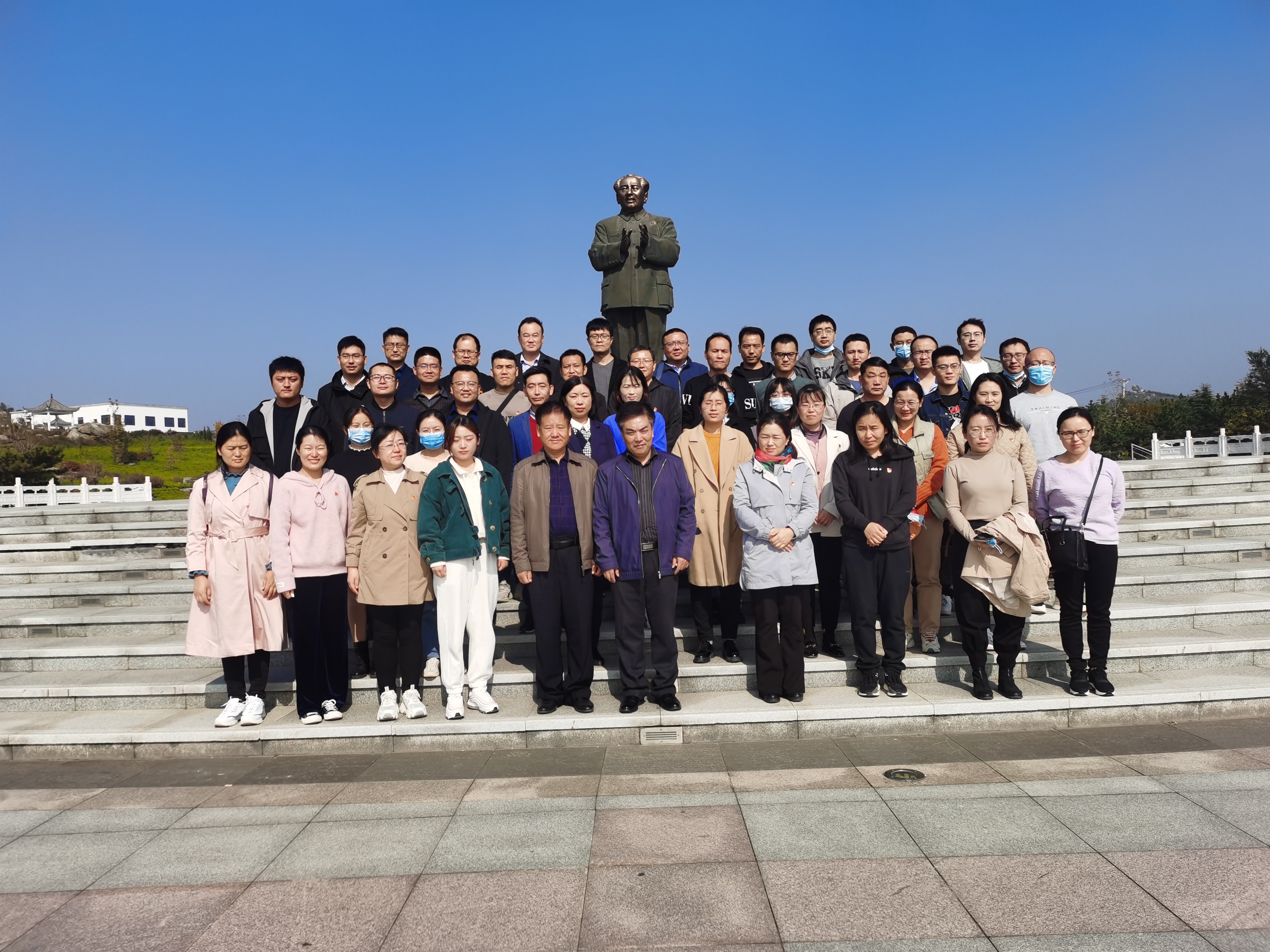 市农业农村局青年理论学习小组开展“学党史 办实事”主题研学活动