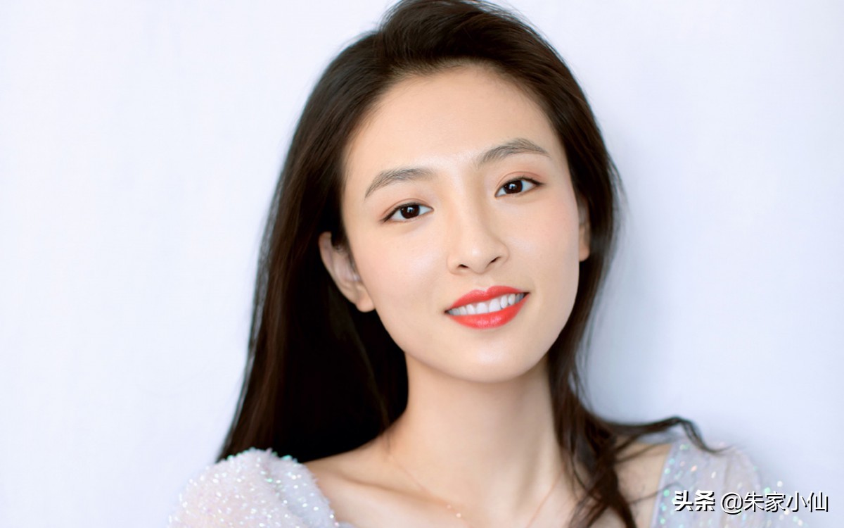 吃瓜：肖战第20个代言，罗云熙无缝进组，吴倩专心搞事业