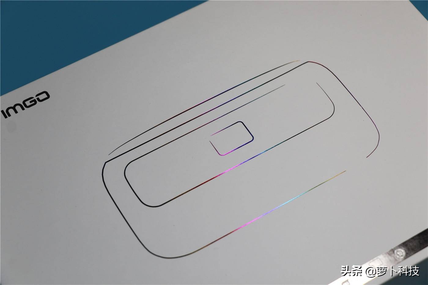 资深投影玩家深度评测，带你全方位体验坚果微果H6迷你家用投影