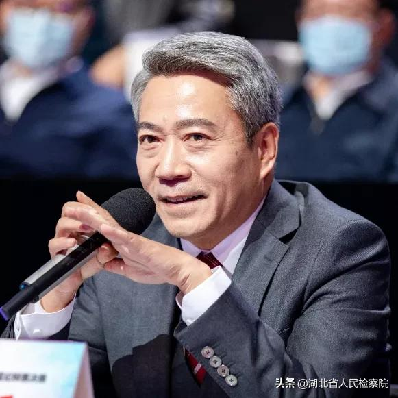 决胜时刻!湖北省第二届公诉人与律师电视论辩赛决赛打响