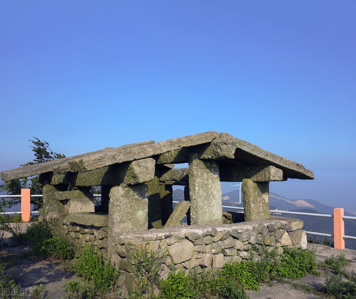 多少岁月流逝,守护不变,带你回味曾经的明古遗址-总台山烽火台