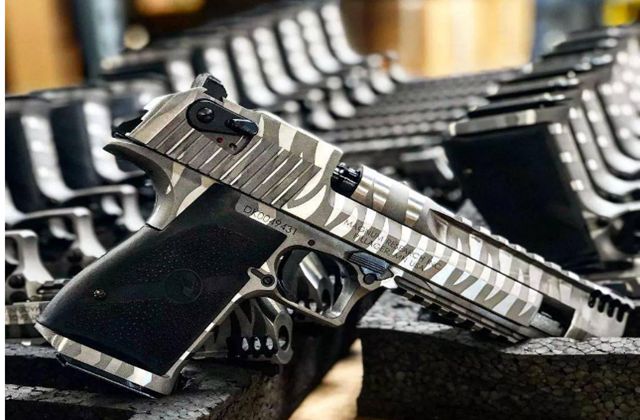 这八款"大口径"武器,简直是神级的创造,加特林名列其中