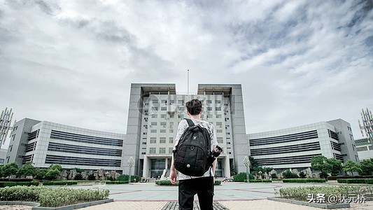 大学中文系是个什么样的存在？过来人告诉你真相！