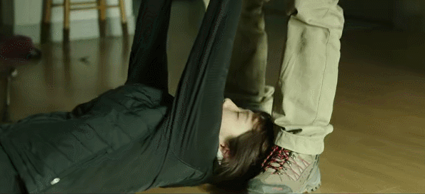 韩国最新丧尸片《活着》，比“釜山行2”好看