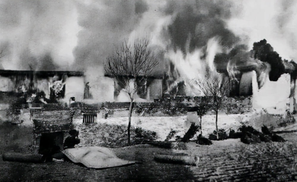 1976年，叶剑英打趣许世友还能指挥南京军区吗？许世友回答玩味