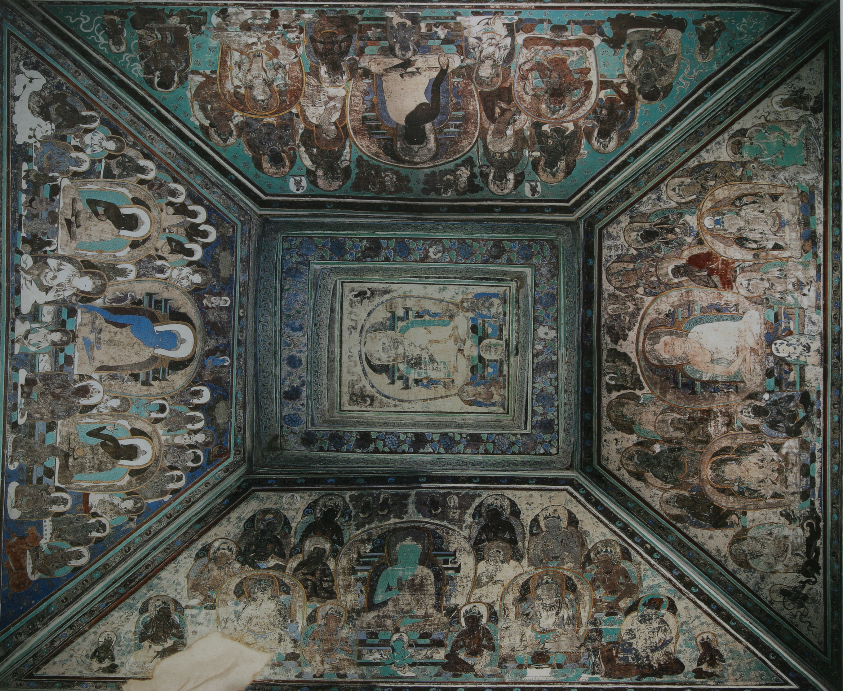 晚期的壁画,密宗教派占有优势.