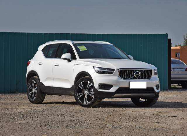 上班族手握20多万预算，可考虑这3款车型，开出去面子里子都有