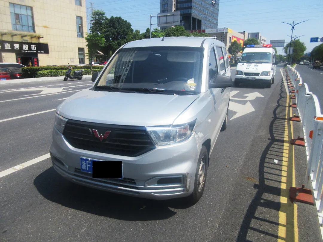 “代扣驾驶证分数”会被拘留？是真的