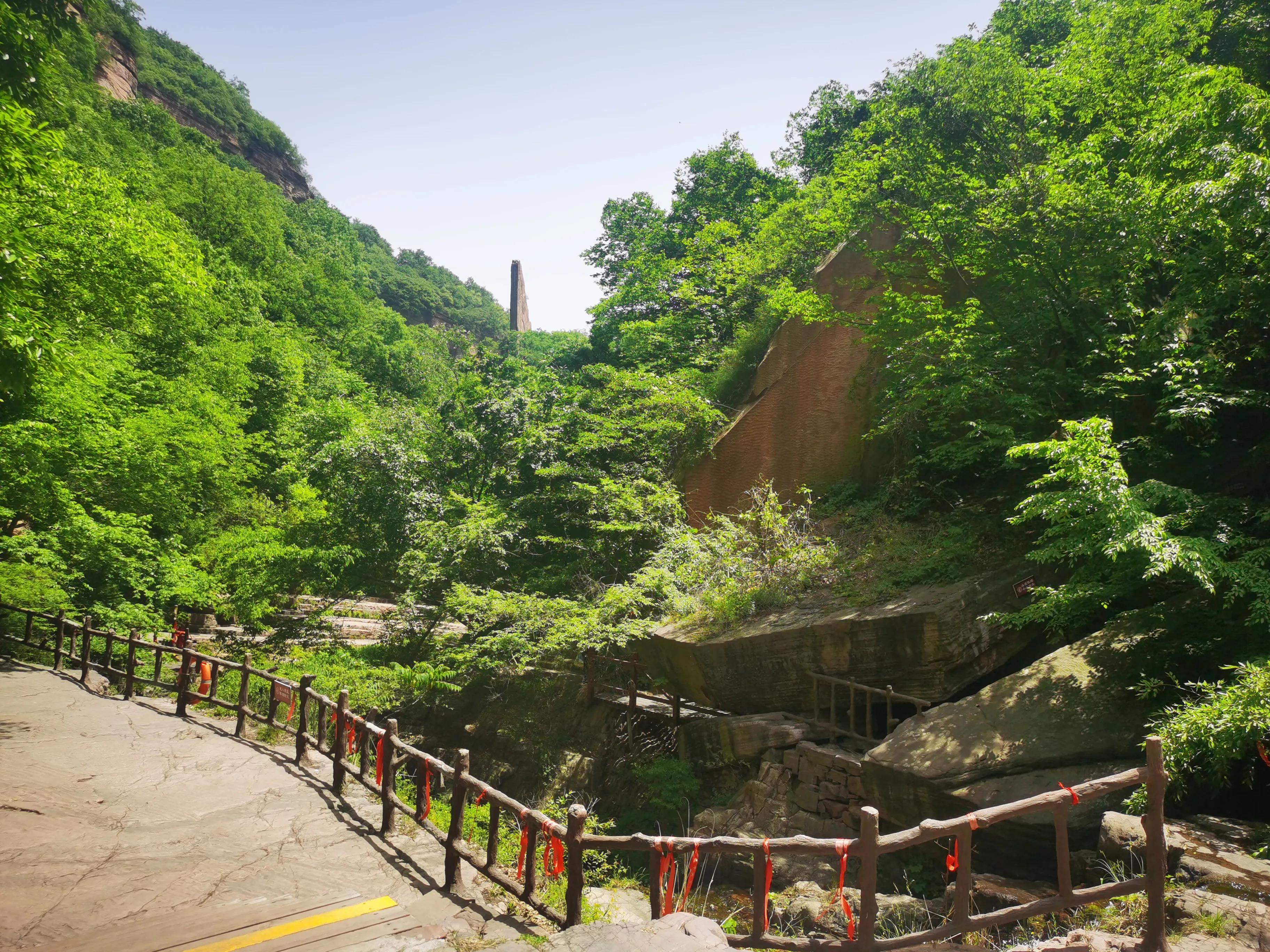 龙潭大峡谷在哪(洛阳龙潭大峡谷,古海奇峡地质画廊,景色不输红石峡,却
