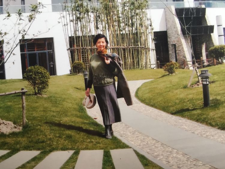 晓冰：在那遥远的地方