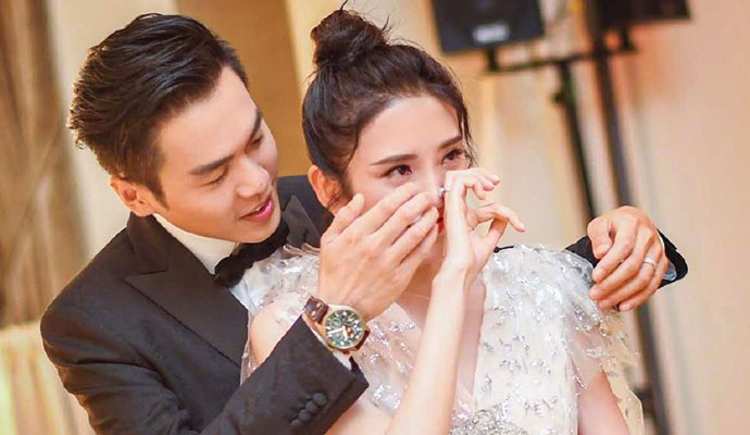 张若昀自曝陪老婆吃月子餐胖了10公斤，他的童年阴影终被爱治愈