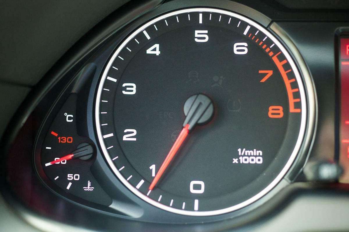 千万别被坑！提新车时应该注意些什么？4S销售不会告诉你的小细节