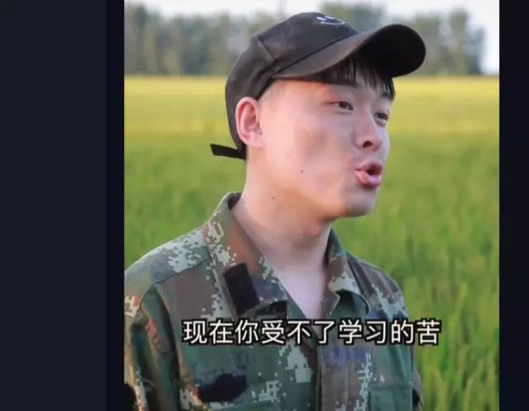 43岁母亲和儿子一起考上大学，好妈妈是孩子心中永远的光