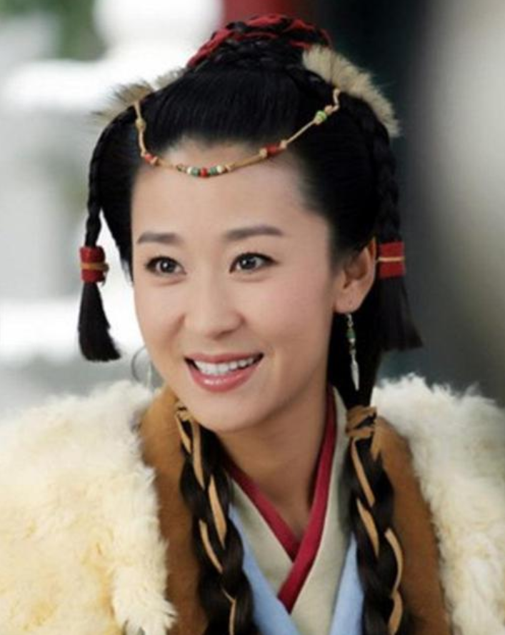 "穆桂英"苗圃,王大治追她20年,跟罗晋传绯闻,嫁富豪后开飞机