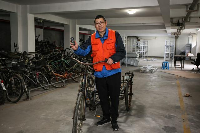 上猫晚赢马云的快递小哥，哪里不一般？