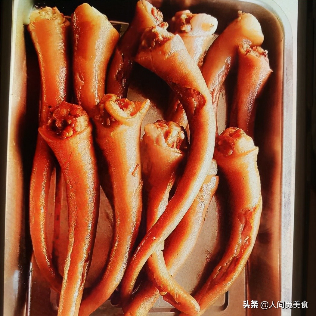 开封大叔做卤肉20年，当地人从小吃到大，每天卖出上千斤