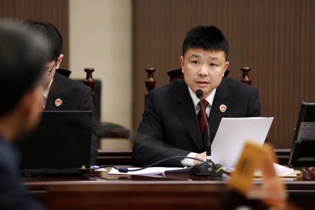 高峰：在追求正义的路上永不止步｜全国先进工作者