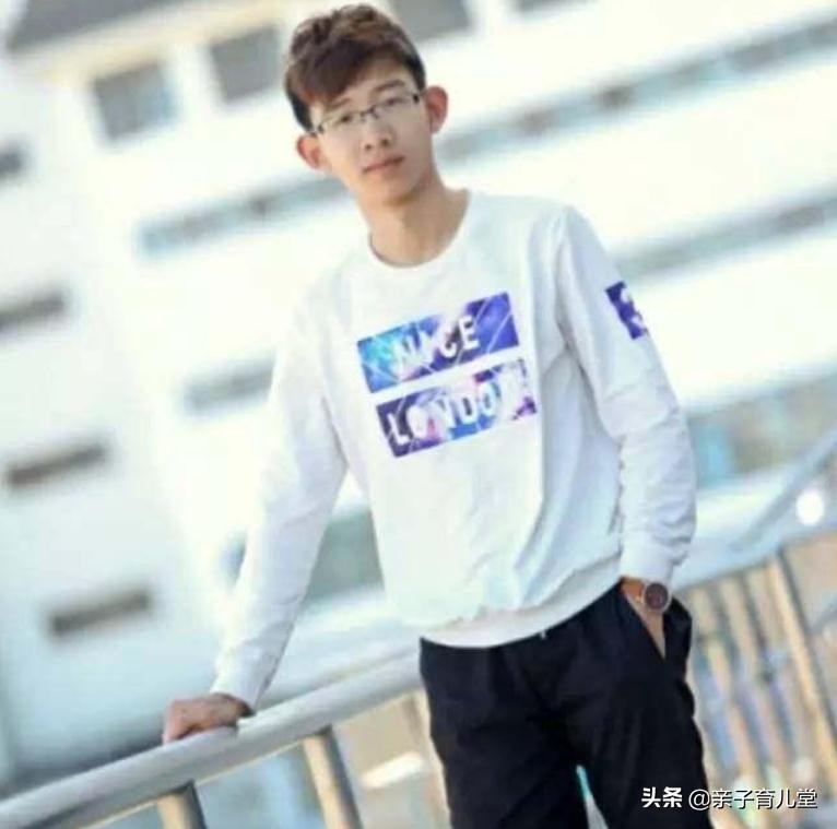 2017衡水中学高考状元（高一成绩500名开外的他）