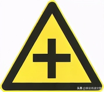 这些不常见的黄色交通标志，您都认识吗？