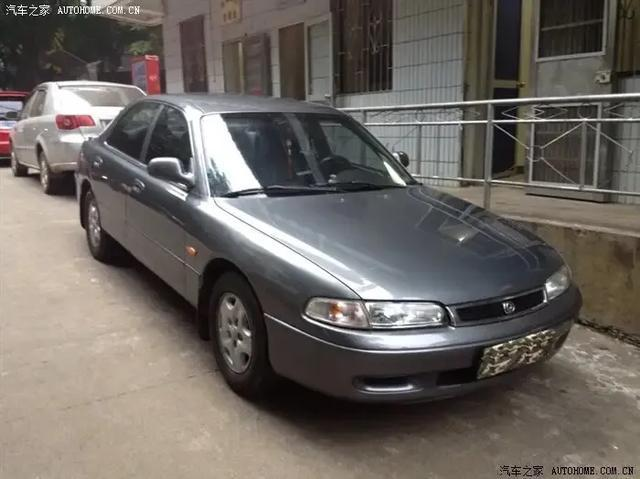 马自达的经典老车双子星，929和626