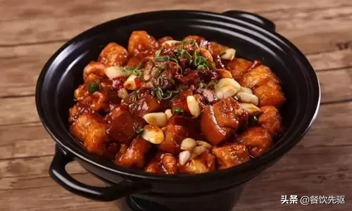 越土越受顾客欢迎的朴实湘菜制作