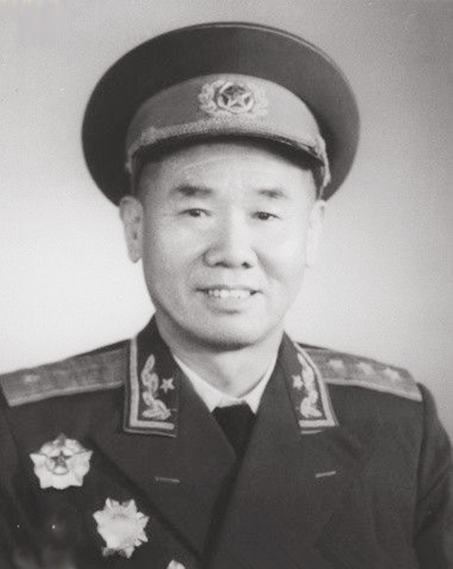 解放军中大名鼎鼎的三杨、三陈和三梁分别是谁？