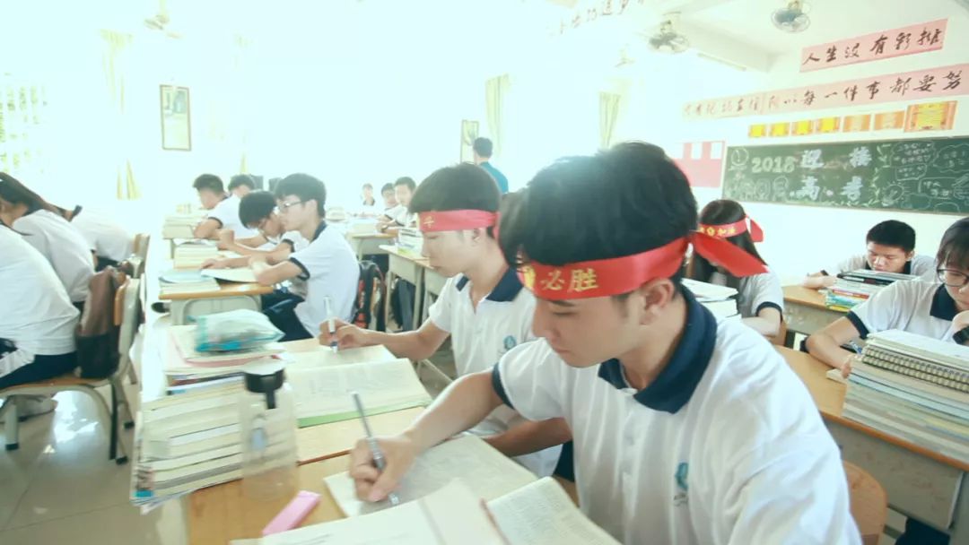 2021年高考“更难”已成定局，新高考地区，3类学生获益最大