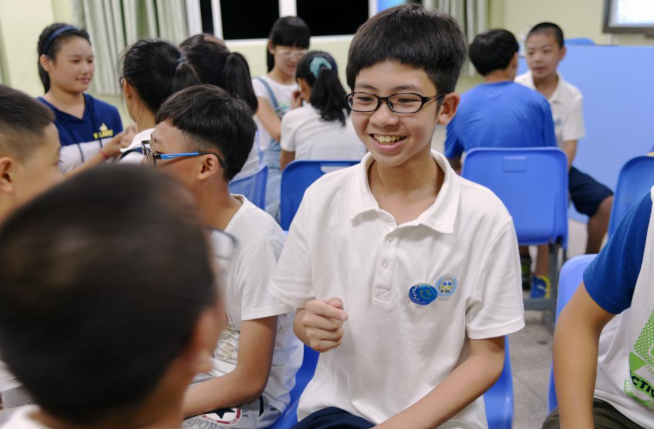 继高中不能招复读生后，私立学校也不能随便进了，学生有喜有忧
