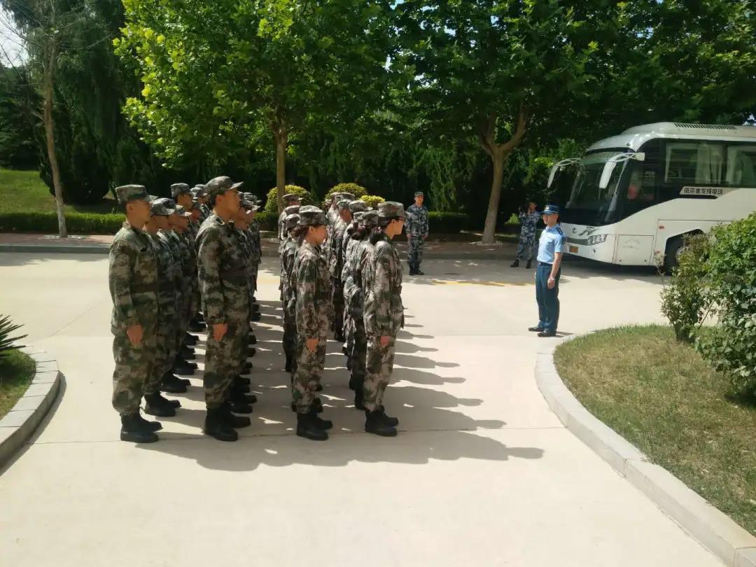 大连枫叶职业技术学院大学生参军入伍政策