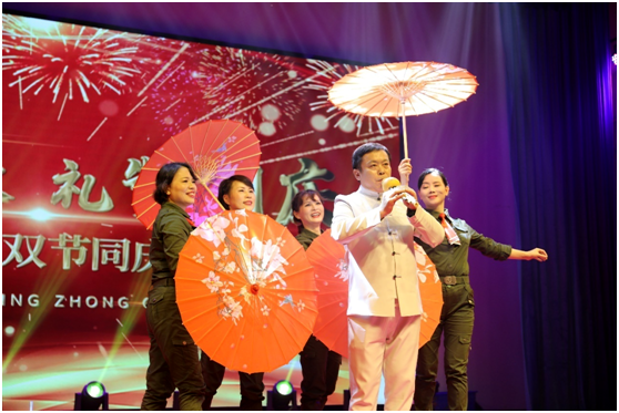 献礼华诞 | 解放军及武警部队“双节”晚会大联欢