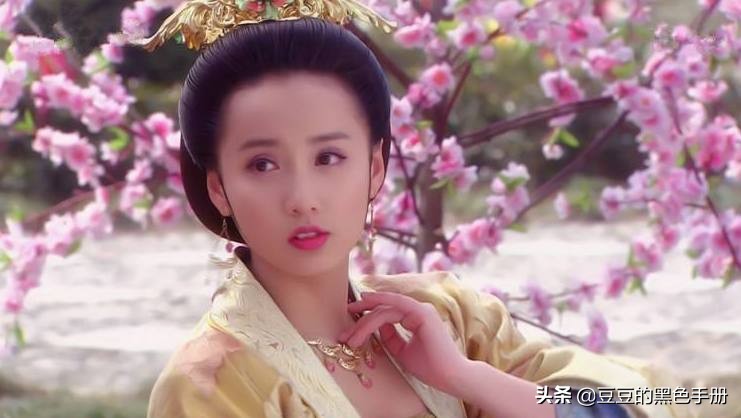 天府之地产美人！17位川渝女星，个个巧笑倩兮美目盼兮，貌若天仙