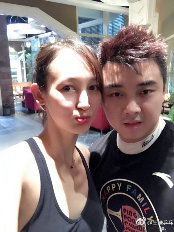 从另一方面来说,如果闫博雅没有嫁给王皓,或许就不会得到这么大的曝光