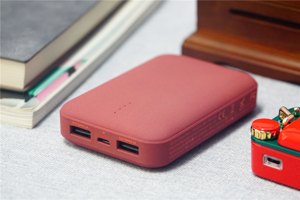 苹果周边品牌推出迷你充电宝:仅银行卡大小? - 114货源网