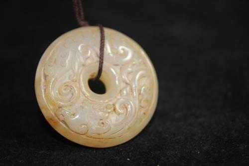 《诗经•卫风•淇奥》说：这样的男人才叫完美男人