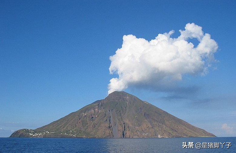 地球超级火山排名（盘点世界上的10大火山）