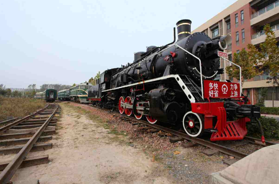 河南这所铁路学院“很特殊”，高铁里上课，毕业生就业前景好
