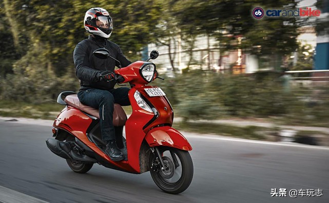 2021款雅马哈Fascino 125cc评测：混动版踏板车