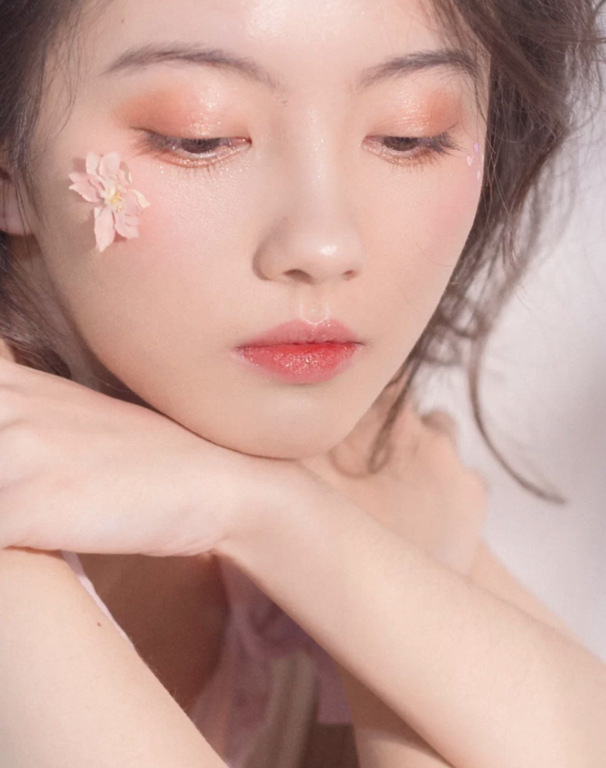 美女的4种唇形,真的能让人变好看!花瓣唇秀气,月牙唇颜值太高